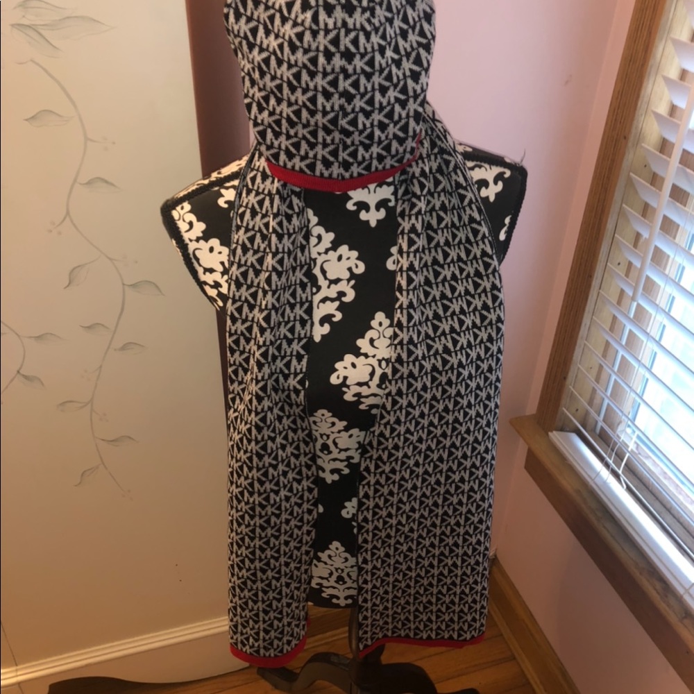 Micheal Kors Hat and Scarf